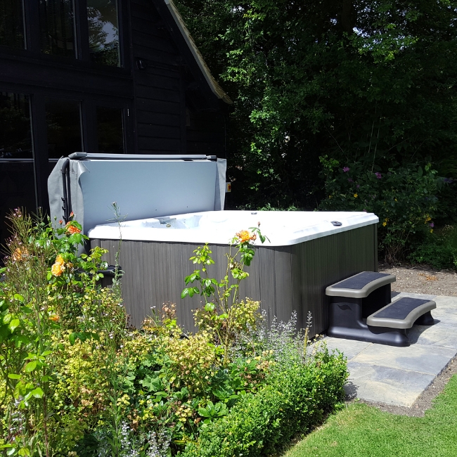 Best hot tubs under £10,000 in the UK 2023